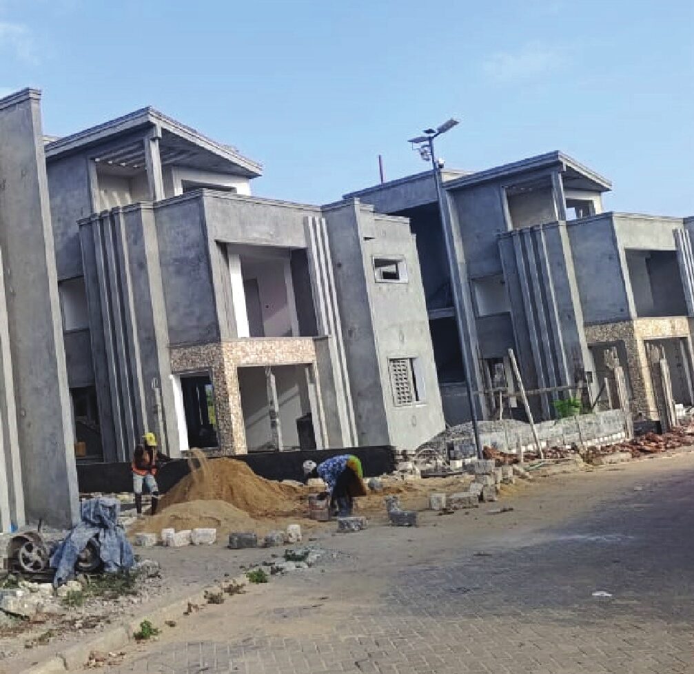 Row of villas under construction at Vipingo Marijani